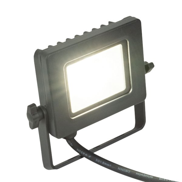 画像4: HIGHLITE Showtec Aviano Tour 10W CCT（ショーテック  アヴィアーノ ツアー 10W CCT） (4)