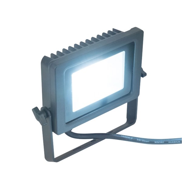 画像5: HIGHLITE Showtec Aviano Tour 20W CCT(ショーテック  アヴィアーノ ツアー 20W CCT) (5)