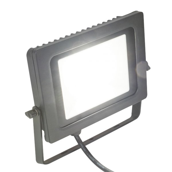 画像4: HIGHLITE Showtec Aviano Tour 50W CCT（ハイライト ショーテック アヴィアーノ ツアー 50W CCT） (4)