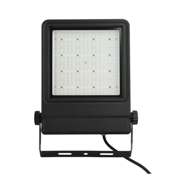 画像4: HIGHLITE Showtec Cedda 150W LED Floodlight（ショーテック Cedda 150W LED フラッドライト） (4)