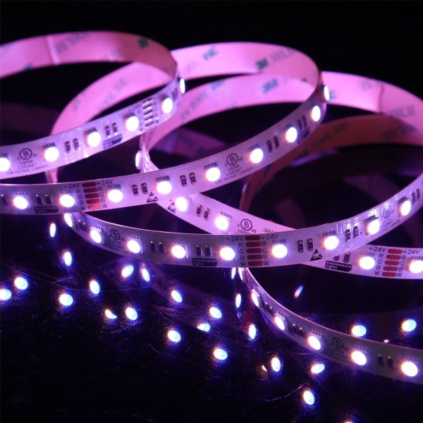 画像3: CIty Theatrical Eluxtra 4-in-1 LED Strip Light, 24V, Indoor, RGB + 6500K(Eluxtra 4-in-1 LEDストリップライト 24V インドア RGB + 6500K) (3)