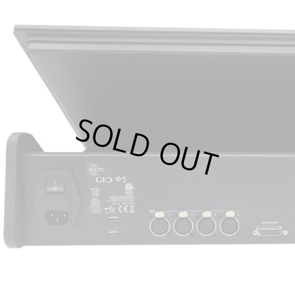 画像3: ETC Gio @5 Console, 24,576 Outputs (3)