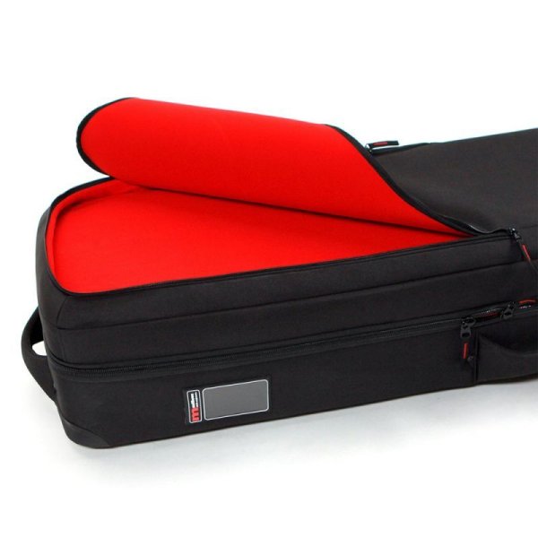 C-STAND ROLLING KITBAG