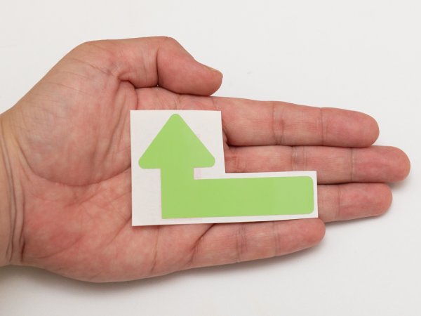 画像4: カット蓄光テープ 右矢印「↑」 (4)