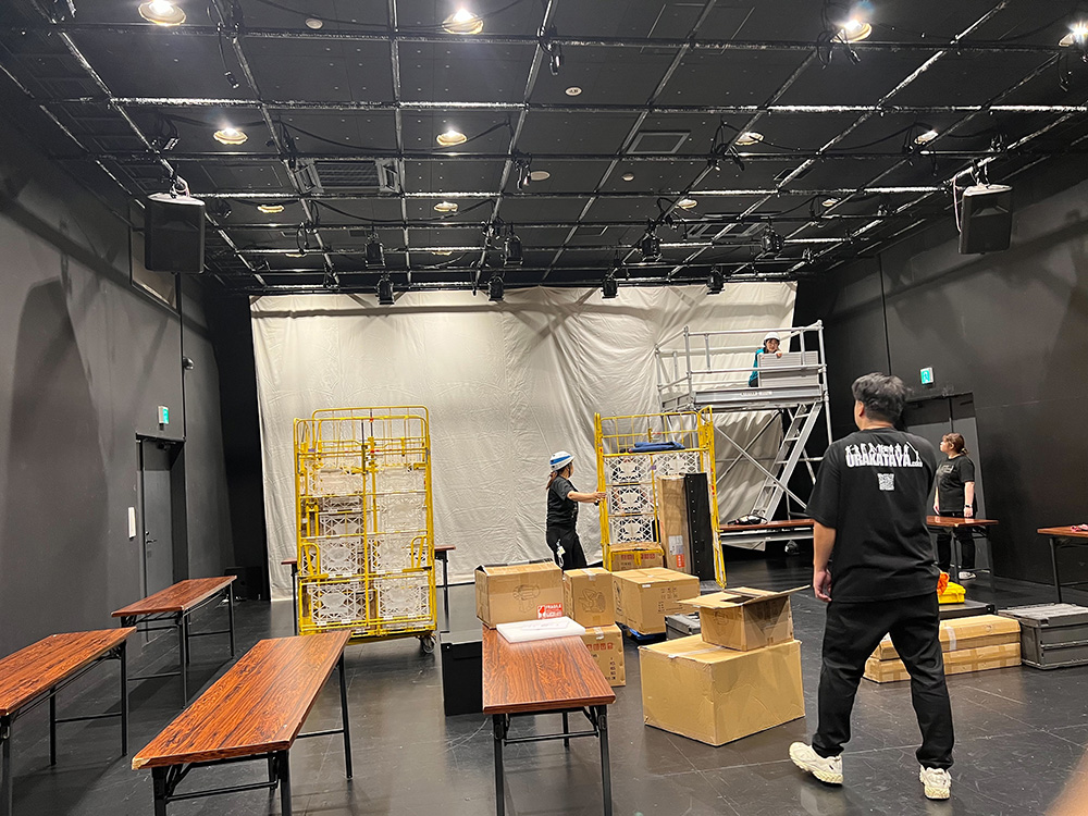 仙台ショーケース設営の様子
